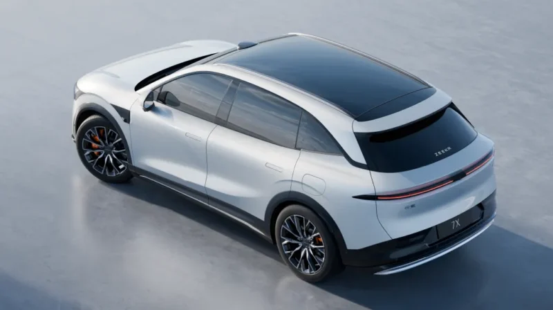 В Китае представлен новый Zeekr 7x EV мощностью 784 л.с. с запасом хода до 802 км